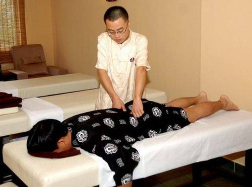 Точковий масаж для схуднення. Чи можна схуднути за допомогою техніки точкового масажу. Стаття про точковому масажі і масажних точках.