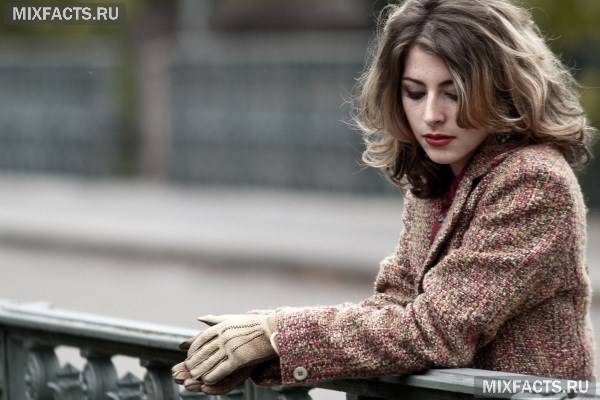 Демісезонне пальто для жінок після 50 років (фото) Демісезонне пальто для жінок після 50 років (фото)