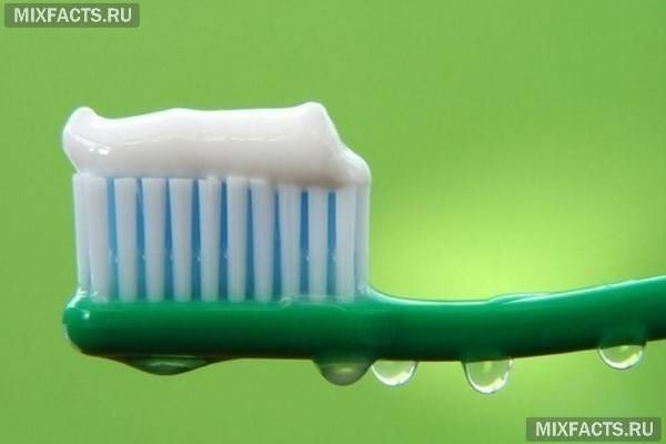 Допомагає зубна паста від прищів?