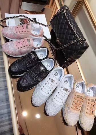 Кросівки Philipp Plein (30 фото): особливості і дизайн жіночих моделей від Філіп Плейн