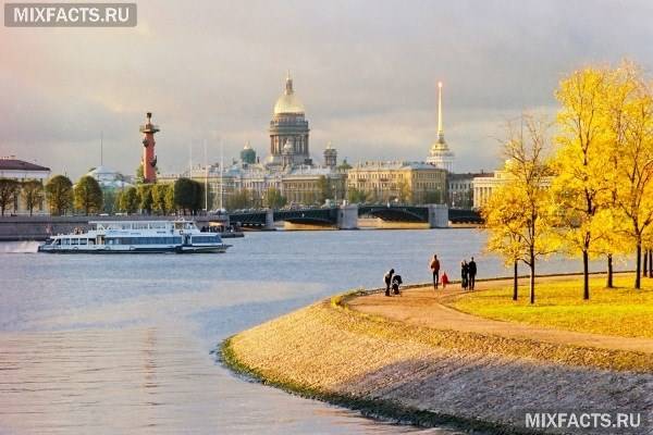 Куди поїхати відпочивати в Росії в жовтні?