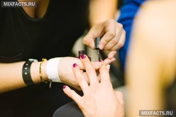 Як стати майстром манікюру і педикюру? Як стати майстром манікюру і педикюру?