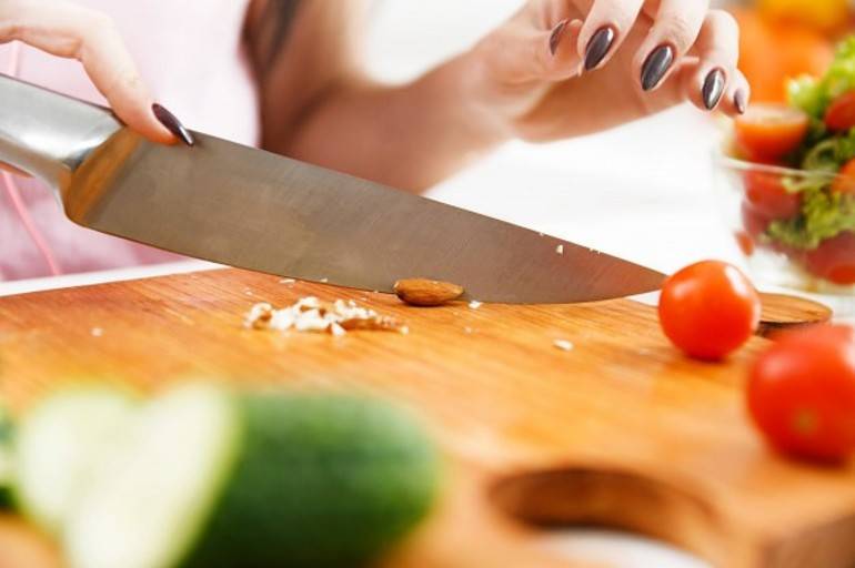 Правильний кут заточування кухонного ножа